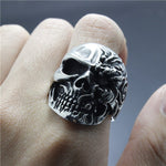 Anillo Calavera Acero Quirurgico dedo