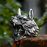 Anillo Cráneo de Perro