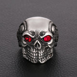 Anillo de Cráneo Ojos Rojos Plata