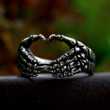 Anillo Mano de Esqueleto