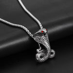 Collar de Cobra con Ojos rojos