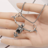 Collar de Esqueleto Humano